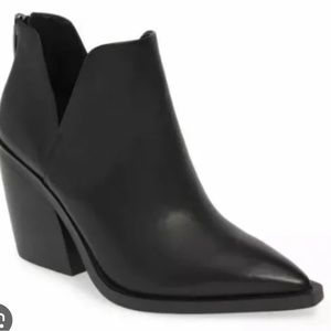 Vince Camuto Gigietta Black Leather Bootie